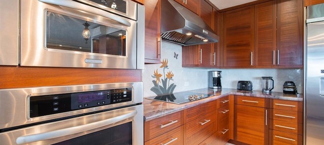 Ridge 1412: High-End, Luxury Remodel w/Ocean Views
