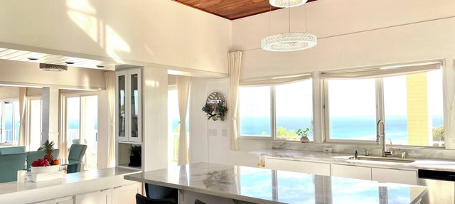 Rooms with Panoramic Gorgeous Oceanview: 3bedrooms/3baths
