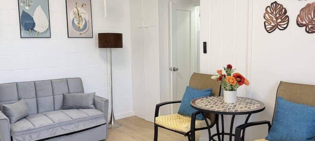 Rycroft Residence 1BR Apt with AC & Full Kitchen