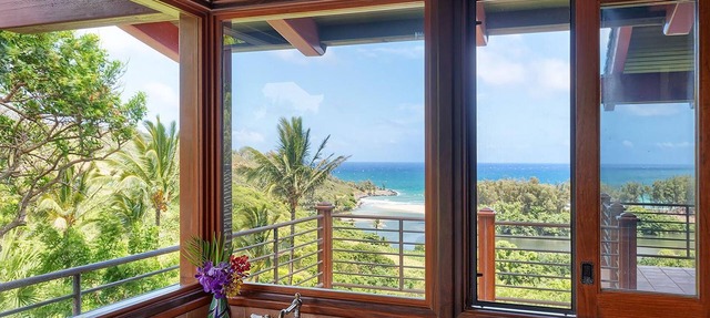 Sea Song in Kilauea With 4 Bedrooms and 4 Bathrooms