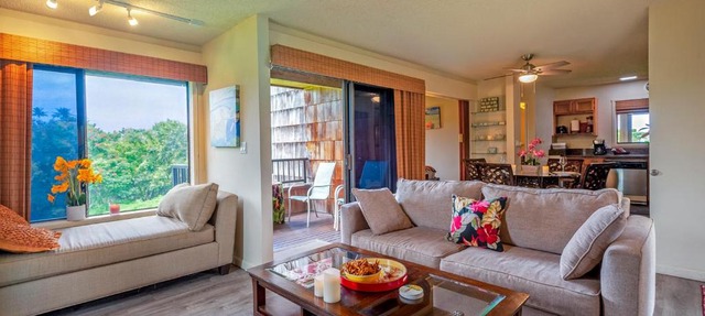 Sealodge B4 - affordable condo, hike to beach, ocean view lanai