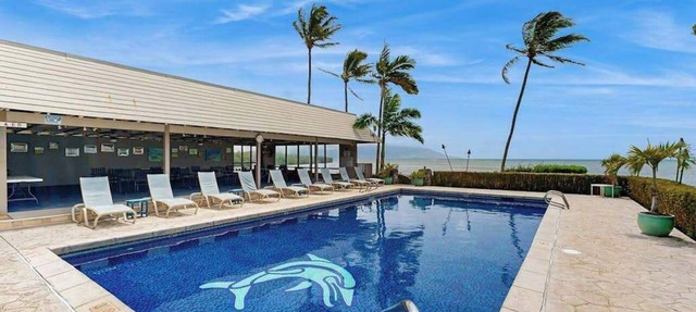 Settle Into a Molokai Oceanfront Condo with Pool, Tennis & W/D