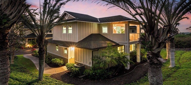 Spacious 3-bedroom condo in enchanting Kailua-Kona with AC in gated subdivision