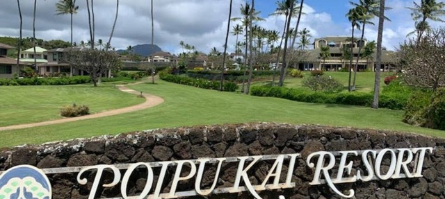 Spacious affordable 2br/2ba/3lanai remodeled condo, perfect location in Poipu!