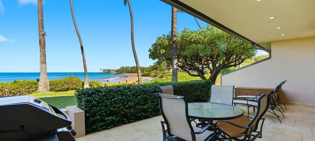 Stunning Beachfront Condo at Makena Surf Resort #E104 with Panoramic Ocean Views