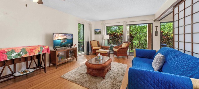 Summer Deal Waikoloa Village 2BR Condo with Resort Pool Access