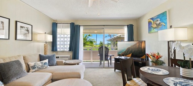 Sunrise Suite on the Coconut Coast