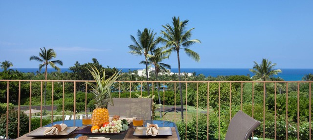Sunset Hale Kona: Ocean, Golf Course View, Keauhou Bay, Kona, Sleeps 4