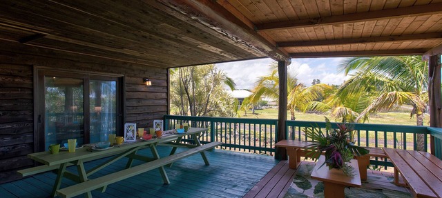 The Rainbows End in Sunny Hawaiian Paradise Park