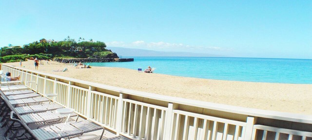 Top Floor Studio Ocean View, Golf Cart, Beach Cabana, Jacuzzi, Pool