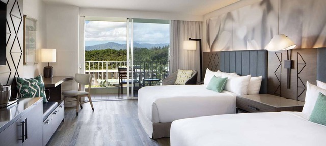 Tranquil Oasis on Kaua'i's Shores! 4 Ocean View Rooms! Pool, Airport Shuttle!