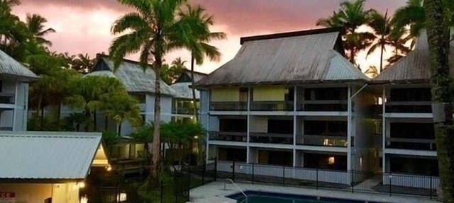 Tropical Garden Condo with Pool Kitchen, and AC