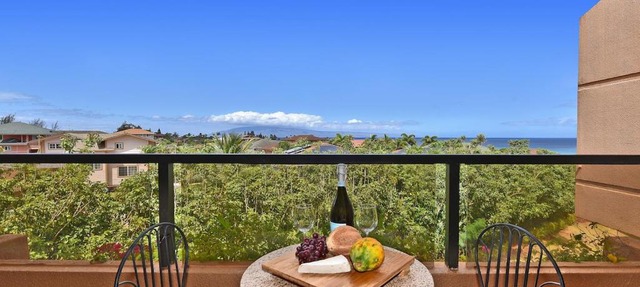 Updated 1BD w AC Pool Sunset Views Sleeps 4- Kahana Villa E601