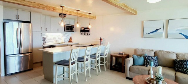 Updated Oceanfront Condo! Long clean beaches to walk & swim! Escape the Crowds!