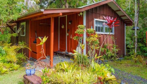 Volcano Artist Cottage