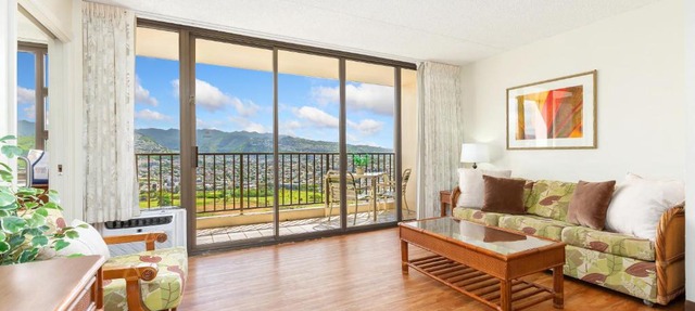 Waikiki Banyan By Chase 'N Rainbows - 1Bedroom City View #3409