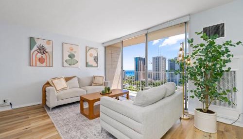 Waikiki Blue View