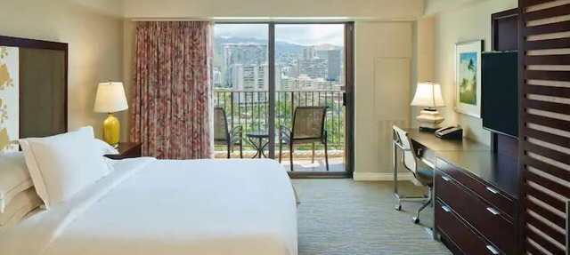 Waikiki | Couples Lagoon Stay | Pool + Spa
