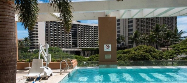 Waikiki | Oceanview Luxe Stay | Resort Pool & Beach