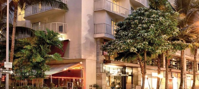 Waikikian Beach Walk Resort & Spa, Hot Tub, Beach!