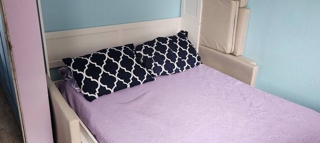Wailuku Studio Queen Wall Bed + Kitchenette