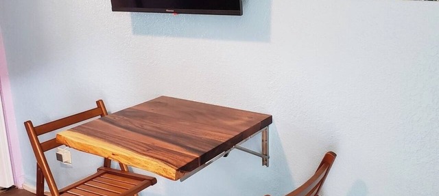Wailuku Studio Twin Bunks + Streaming TV