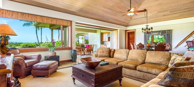 Waiulu Villa 125B – Spacious Golf View | Onsite Staff & Daily Housekeeping