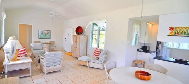 Walk to Ocean.Privacy. Classic Hawaiian Cottage . - TVNCU #1292