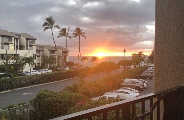 Absolute Amazing View, One level, 2 Lanai’s,New bed types King,Queen,Twin Qsofa