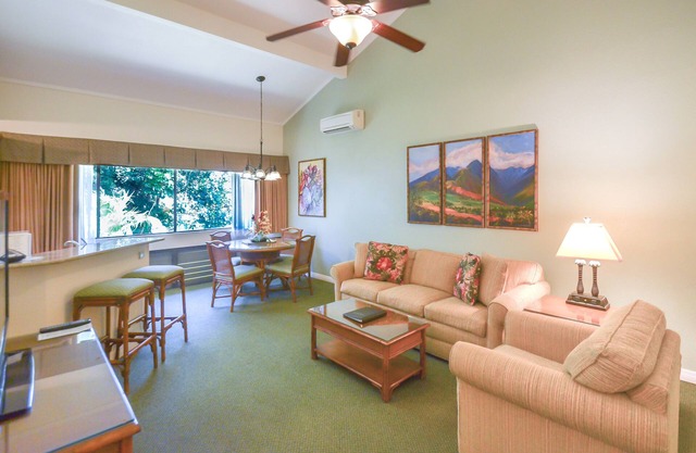 AIR CONDITIONING ON NORTH SHORE! 10 Minutes From Hanalei Bay!
