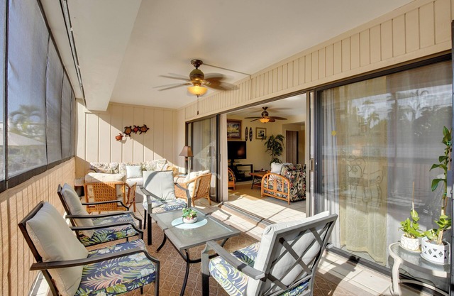 Centrally Located Kailua-Kona Condo w/Lanai!