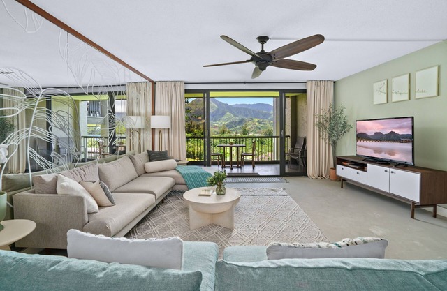Hanalei Bay Resort 52012 - Newly updated, Bay views, Private walk to beach & AC!
