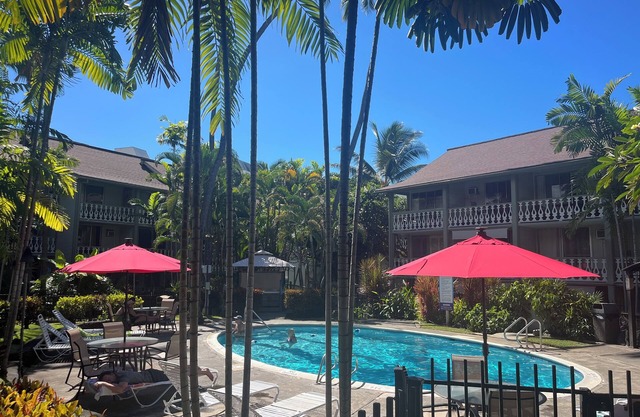 Islander Inn 203