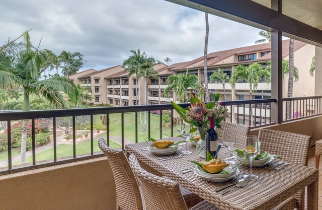 Kaanapali Royal G-301 - Perfect Getaway Location - Free Fun! - Spacious and Updated