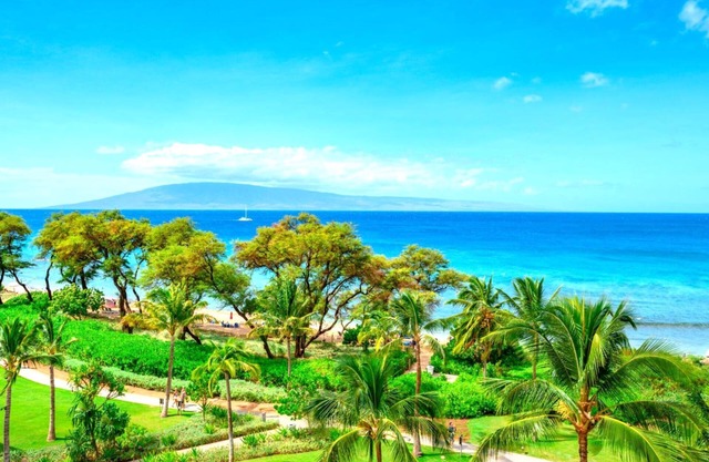 KBM Resorts | Spacious Ocean View 8-Bedroom Honua Kai Collection | Multi Unit Listing | Same Floor | 4 Free Rental Cars! HKK-812/16/20/25