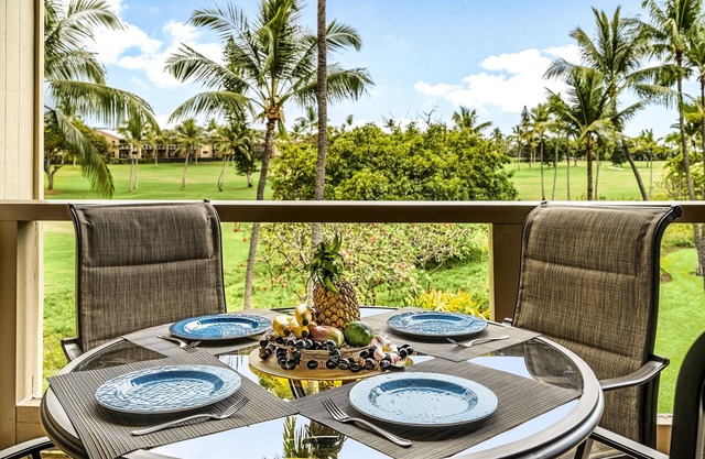 KKSR#7303 Remodeled Top Floor Unit With Loft, Golf Course Views
