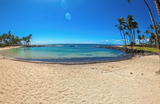 Kolea - Walk to Beach with Pool Access