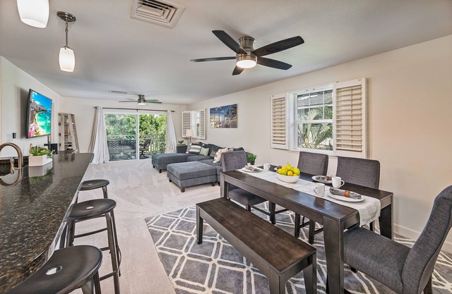 Luxurious Golf Course Ko Olina Kai Estates Getaway w/Parking & Near the Beach