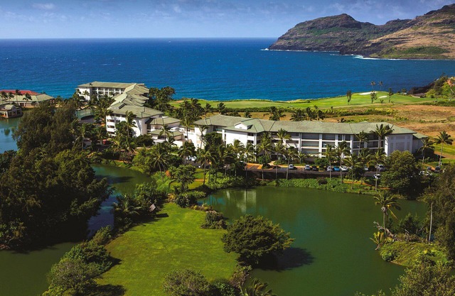 Marriott Kauai Lagoons - Kalanipu'u - Luxurious 2-Bedoom - Beachfront resort - Family Friendly