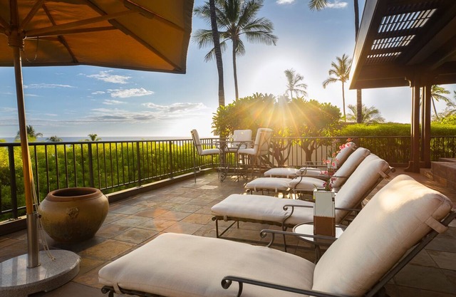 Mauna Kea Villas #13 w/AC: Luxurious Oceanview, Serene Lanai & Coastal Views