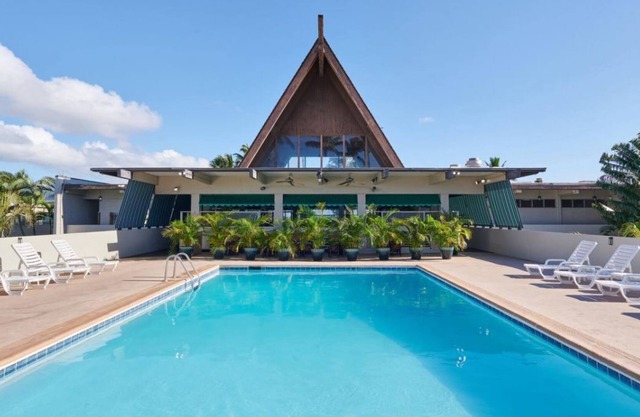 Nature Awaits You! Amazing Unit, Pool, Restaurant, Gym