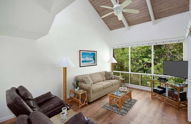 Poipu Crater 17 Tranquil Polynesian-style By Suite Paradise