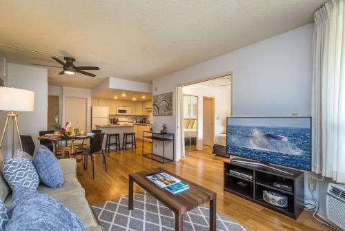 Signature Residences at Maui Banyan