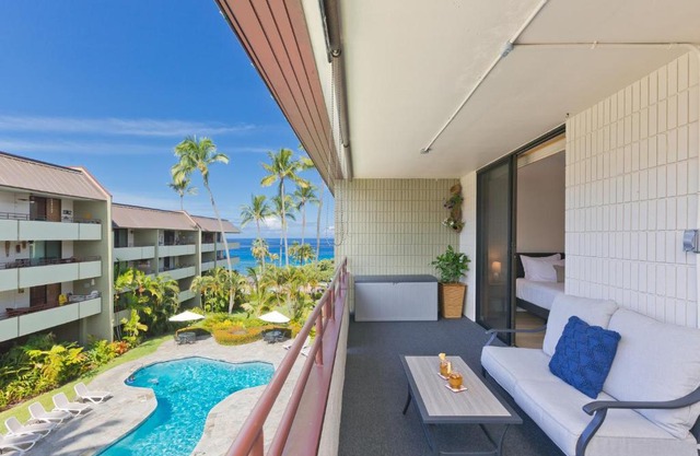 Winter Getaway - Prime Location - at Magic Sands Beach