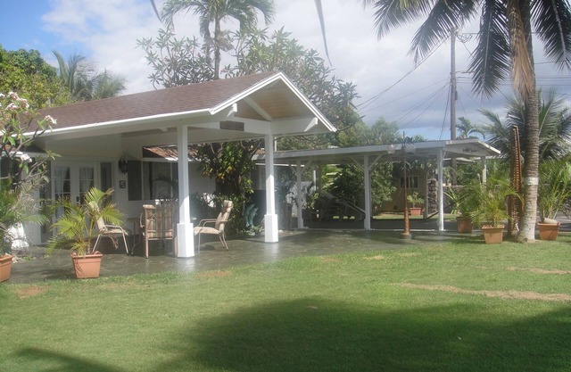 Your Maui Beachfront Retreat & Private Observation Deck - PERMIT #STKM 2015/0003