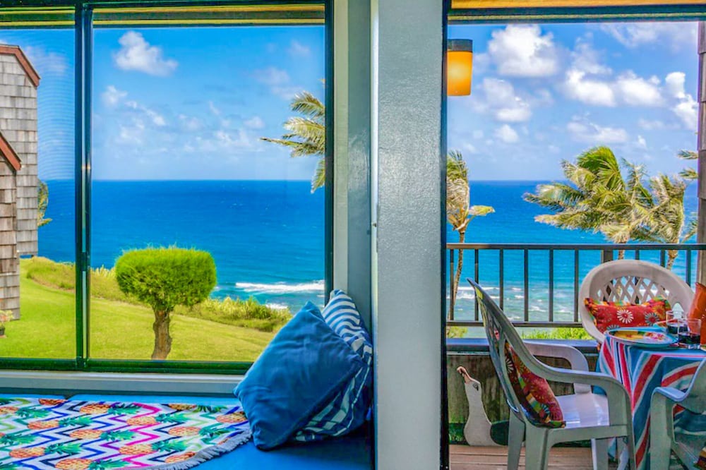 Princeville Villa | Ocean View 4 Bedrooms for 9 in Princeville!