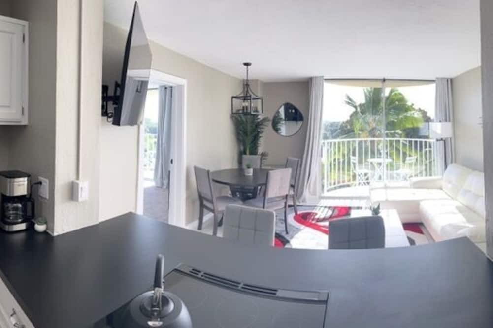 Hilo Condo | Stunning Views Best Locale Hilo 2BRCondo