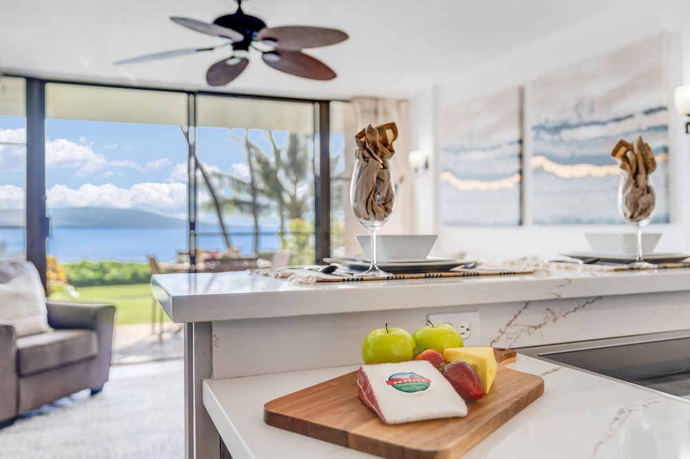 Maalaea Condo | MBN 112 Remodeled Spectacular OceanFront Retreat
