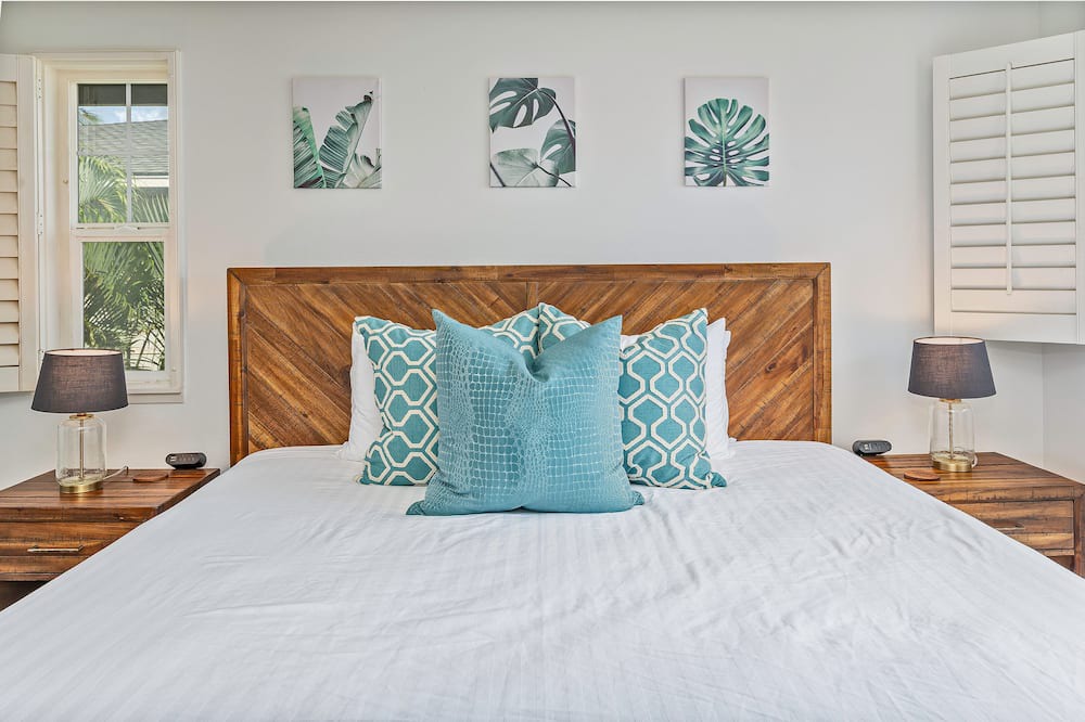 Ko Olina House | Fantastic Home in Exclusive Golf Community w/Pool *Professionally Sanitized*