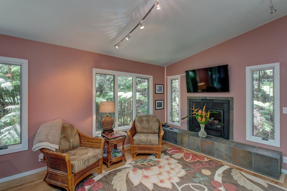 Volcano House | Liko Lehua Cottage in Volcano, Sleeps 2-4